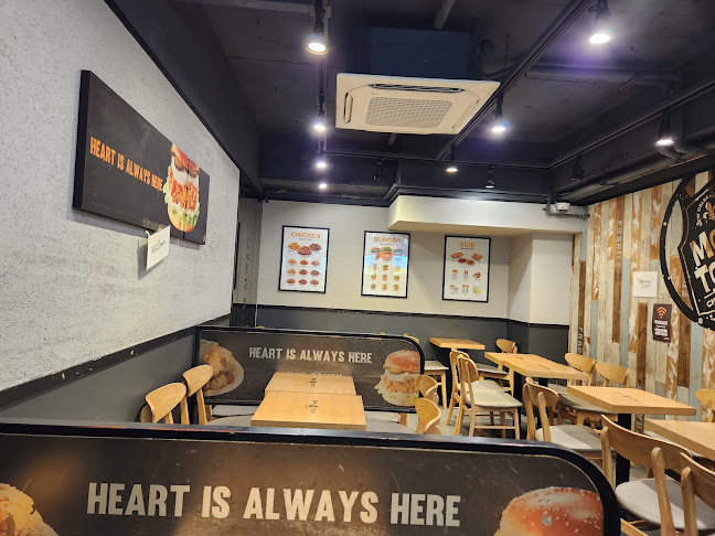 맘스터치 안양평촌학원가점 - 안양시