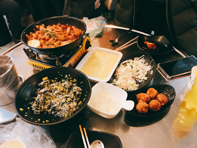 따미닭발천안두정점