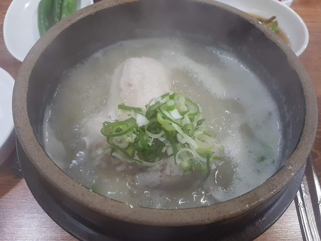 청송영계삼계탕 - 외식업
