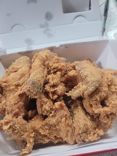 Opinii despre BBQ치킨 고양점 (Express) în 고양시 - 외식업