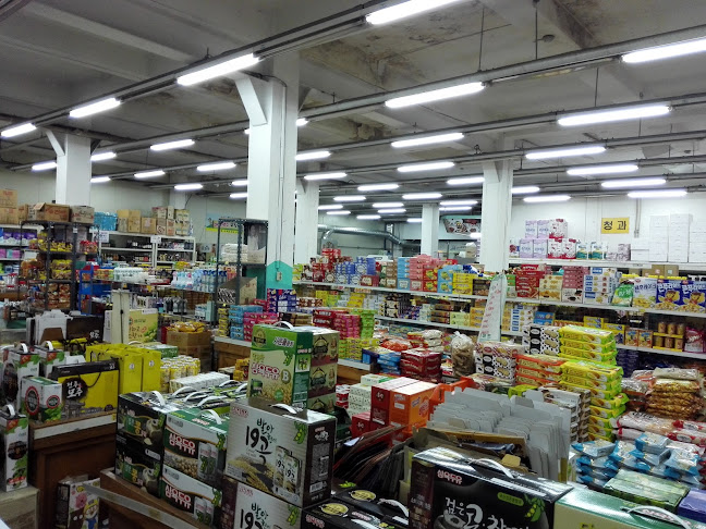 Opinii despre 남부시장 în 전주시 - 외식업