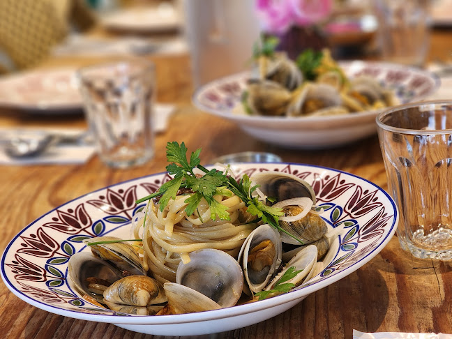 세상의 모든 아침 광교점 - 외식업