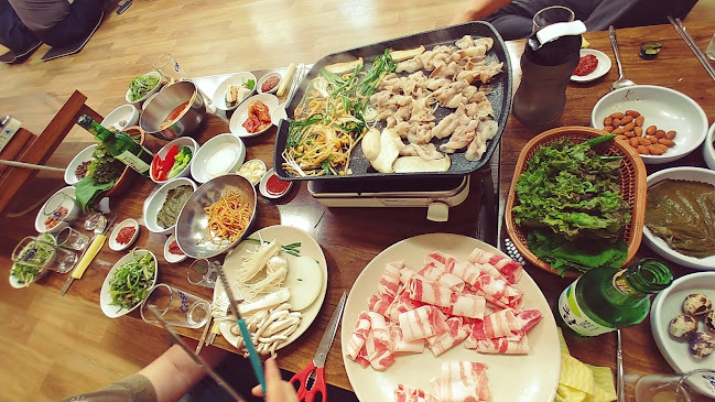 금강산돌구이 - 외식업