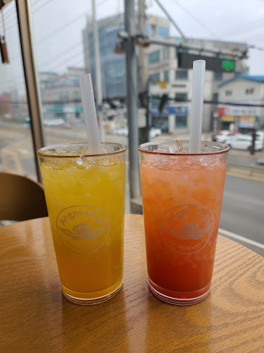 Opinii despre 롯데리아 화성발안점 în 화성시 - 외식업