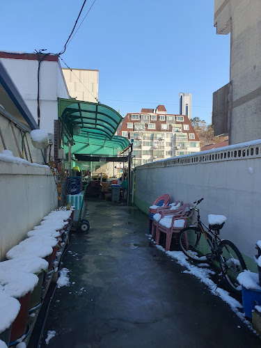 Opinii despre 부명칼국수 în 삼척시 - 외식업