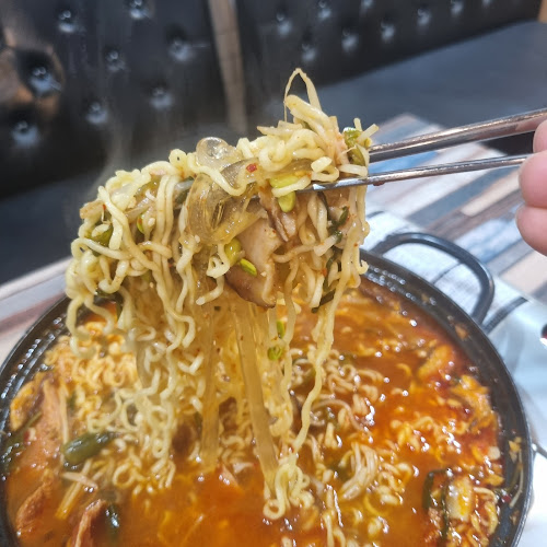 김해삼일곰탕밀면