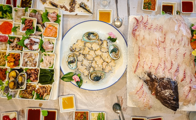 Opinii despre 보물섬횟집 în 서귀포시 - 외식업