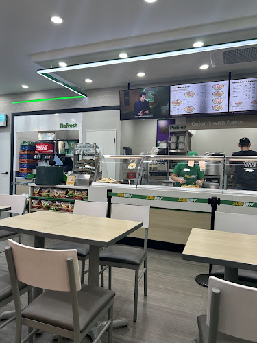 써브웨이 과천중앙점 - 외식업