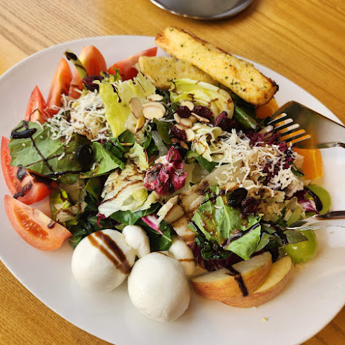 Opinii despre 올리앤 고양화정점 în 고양시 - 외식업