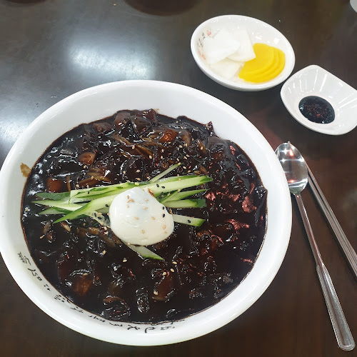 Opinii despre 북경 în 화성시 - 외식업