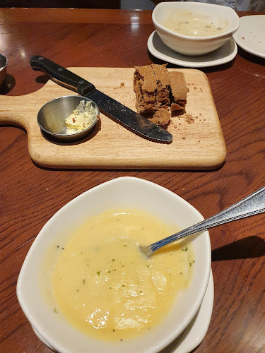 아웃백스테이크하우스 울산삼산점 - 외식업