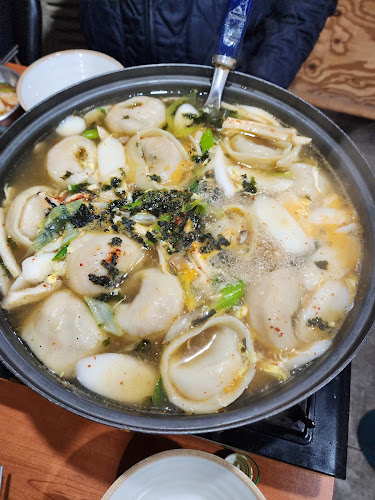 Opinii despre 파주맛전집 în 파주시 - 외식업