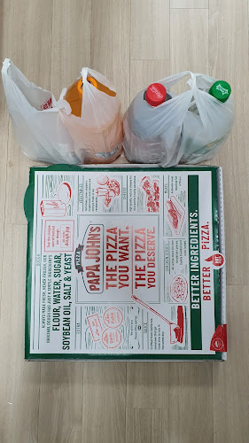 Opinii despre 파파존스 권선점 în 수원시 - 외식업