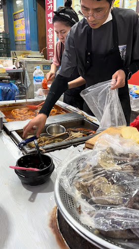 논산화지중앙시장 - 외식업