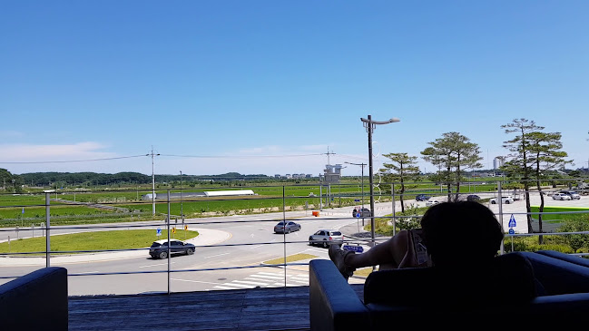 Opinii despre BOHEMIAN COFFEE 보헤미안 커피 în 강릉시 - 외식업