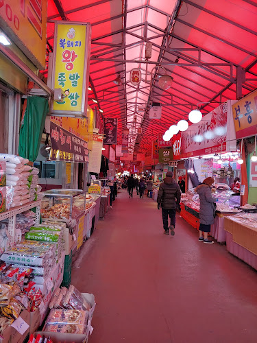 Comentarii opinii despre 원미부흥시장