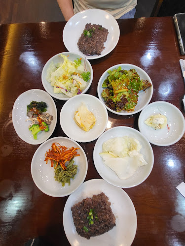 송월관 - 외식업