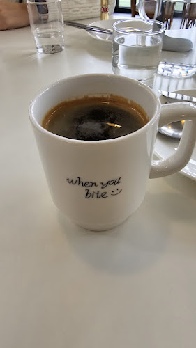 웬유바이트 - 외식업