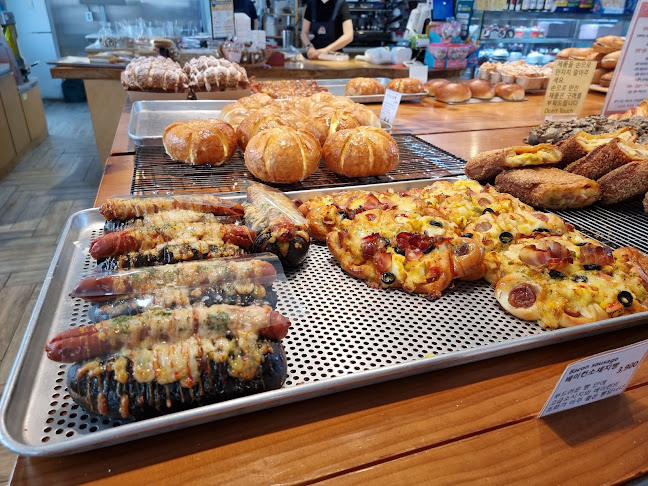 Opinii despre 토모루 în 시흥시 - 외식업