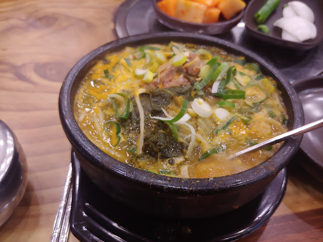 Opinii despre 등뼈가 울산달동점 în 남구 - 외식업