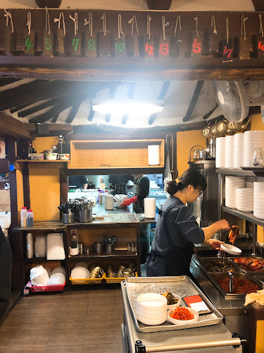 몽촌토성보리밥손칼국수 - 하남시