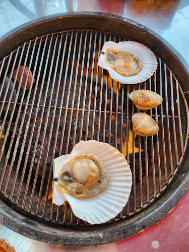 강원특별자치도 강릉시 창해로 13 1,2층 강릉조개랑대게랑(견소동 268-48 1,2층 강릉조개랑대게랑