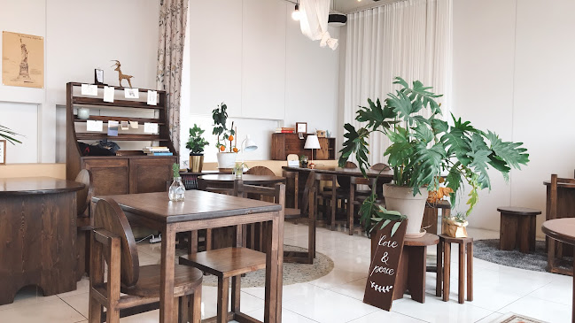 소년과나무 카페&쇼룸 - 외식업