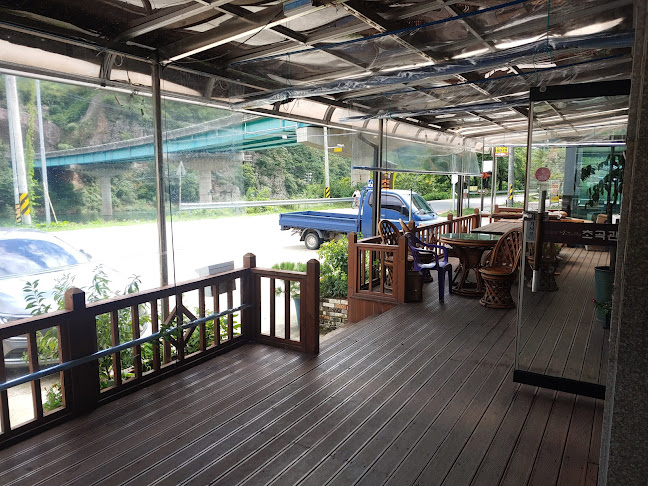 Opinii despre 초곡관 în 문경시 - 외식업