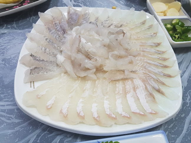 Opinii despre 승리회식당 în 포항시 - 외식업