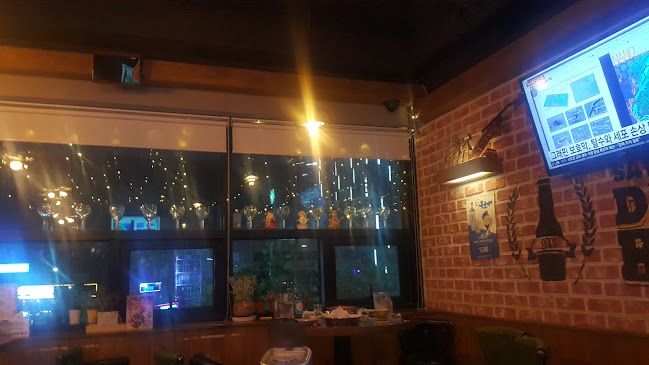 Opinii despre 봉쥬비어 인덕원점 în 안양시 - 외식업