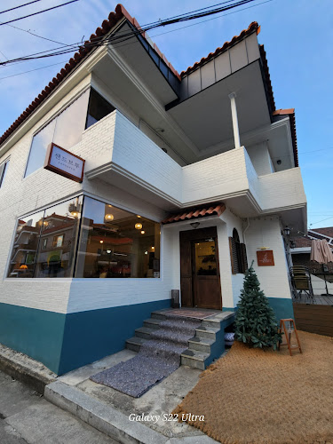 강원특별자치도 춘천시 충혼길66번길 6