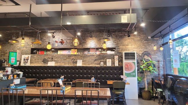 블랙스완 짬뽕카페