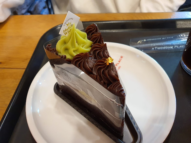 Opinii despre 투썸플레이스 창원상남점 în 창원시 - 외식업