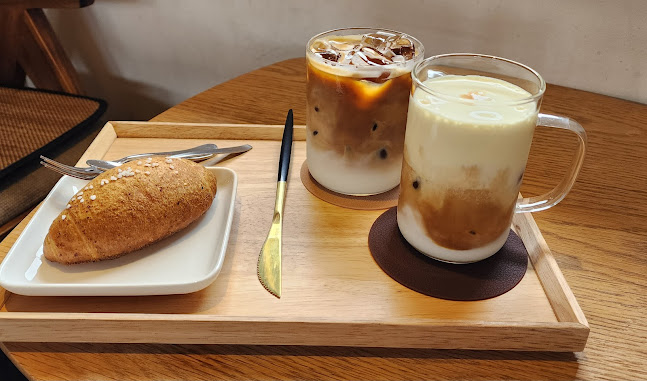 Opinii despre 오월커피 în 강릉시 - 외식업