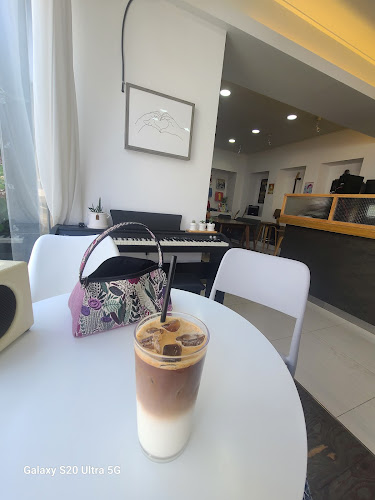 Opinii despre 공유공간 작업실45 în 통영시 - 외식업