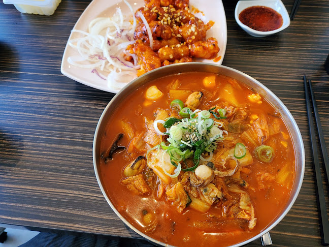 Comentarii opinii despre 짬뽕지존 Chinese restaurant