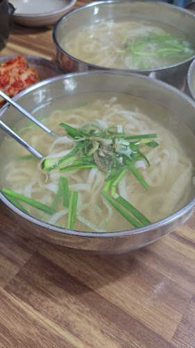 어머니손칼국수 - 외식업