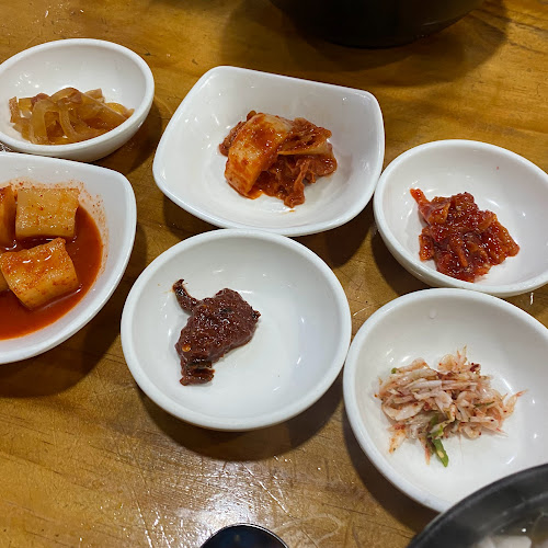 전북특별자치도 전주시 완산구 전동3가 2-242