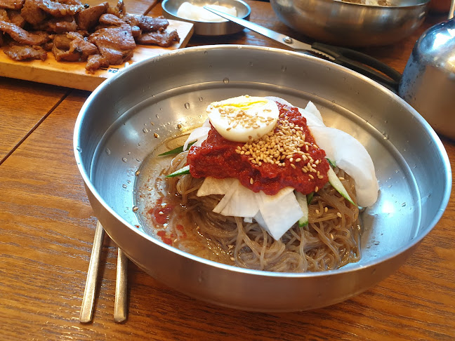육쌈냉면