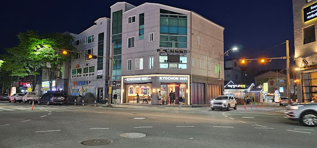 Opinii despre 뚜레쥬르 순천연향3지구점 în 순천시 - 외식업