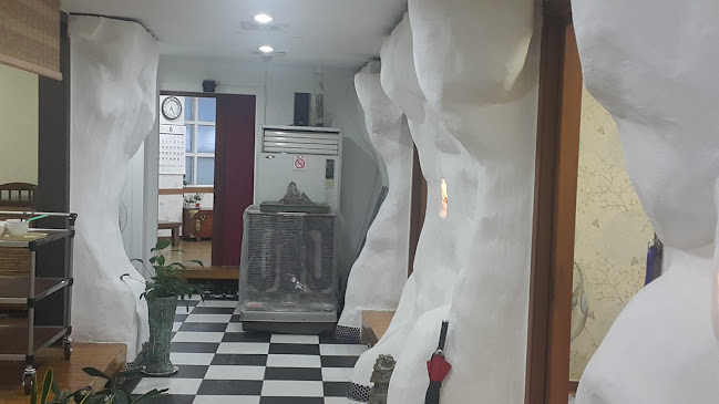 Opinii despre 한정애한정식 în 태백시 - 외식업