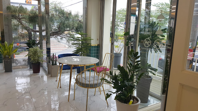 엣지브라운 경주점 - 경주시