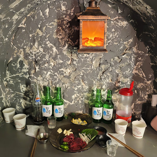 강원특별자치도 속초시 동명동 번지 1층 261-8 KR