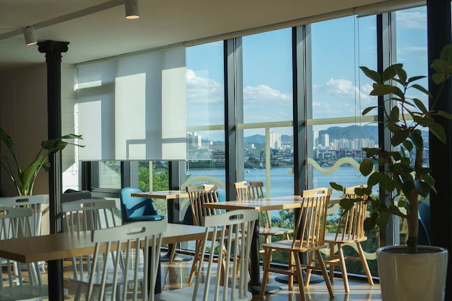 강원특별자치도 춘천시 신사우동 1056-6