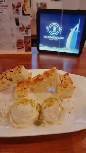 Opinii despre 웰컴투두바이 Welcome to Dubai în 수원시 - 외식업