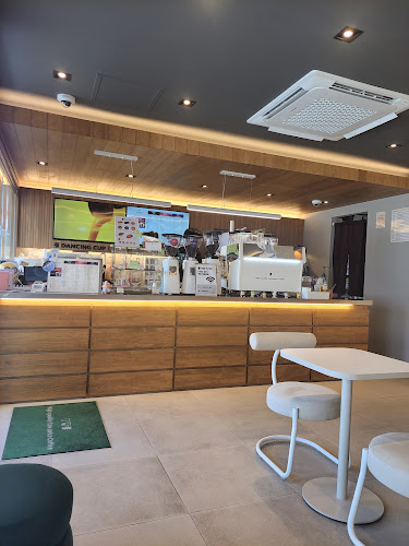 Opinii despre 댄싱컵 în 익산시 - 외식업