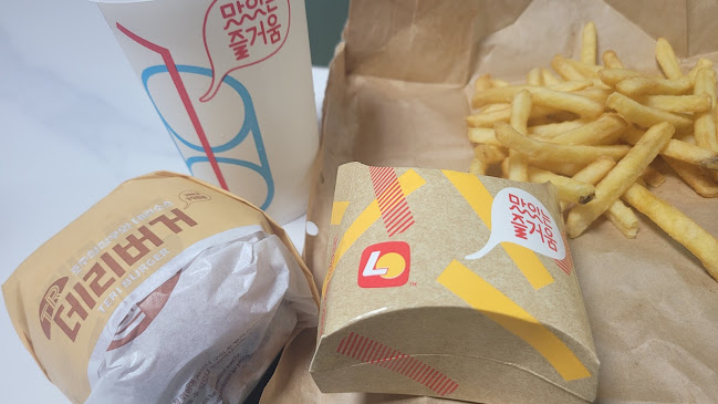 Comentarii opinii despre 롯데리아 목포상동점