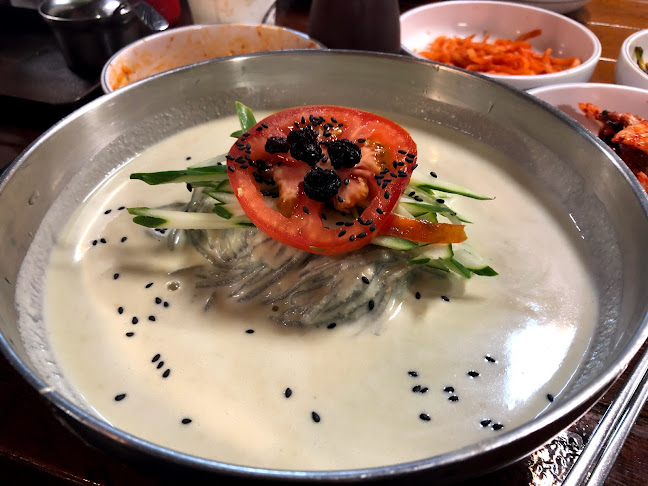 몽촌토성보리밥손칼국수