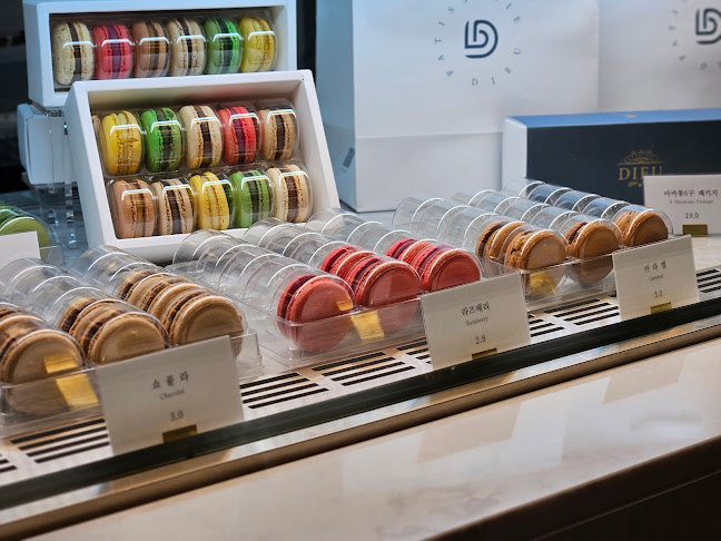 Opinii despre 파티세리듀 în 거제시 - 외식업