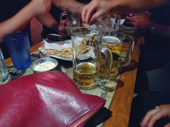 Opinii despre 길싸롱천안신방점 în 천안시 - 외식업